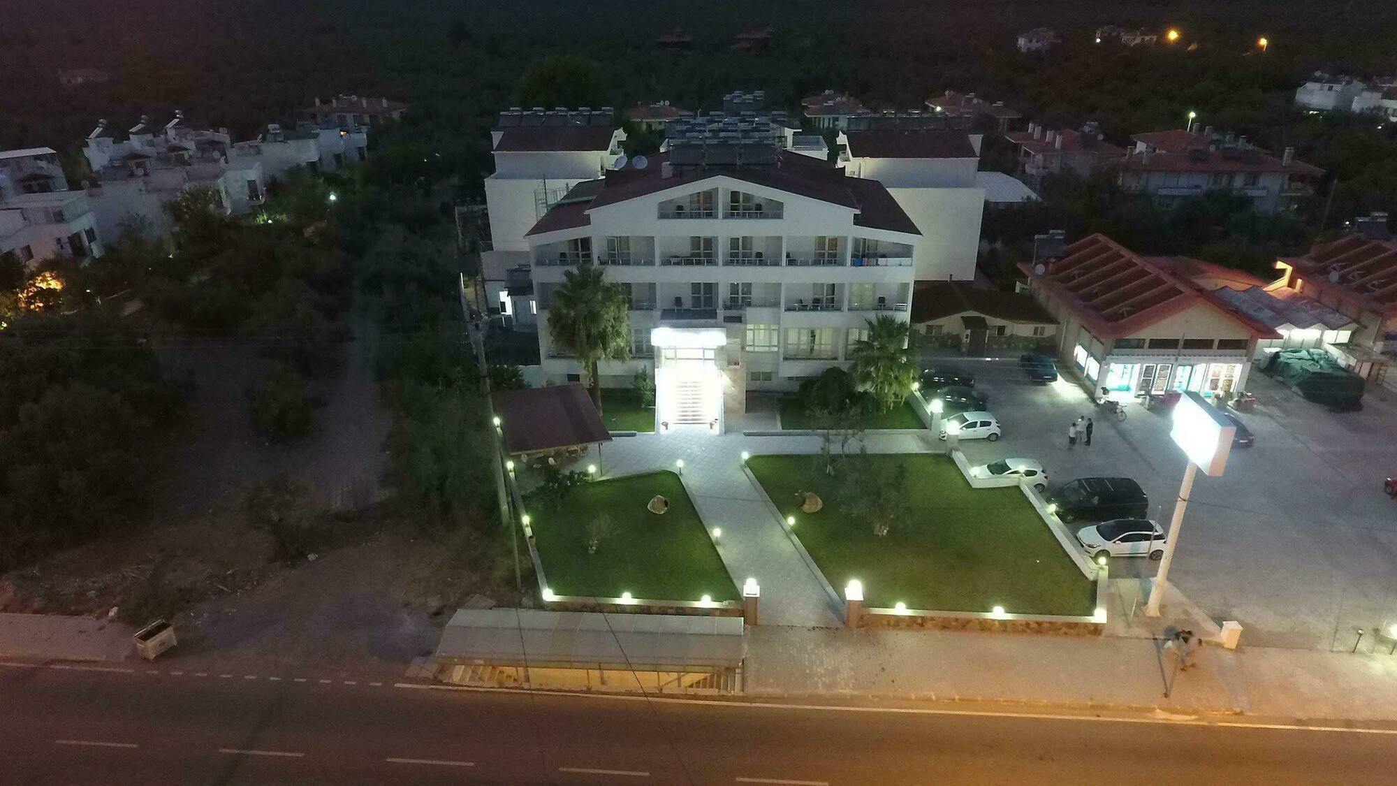Lambada Hotel Altınoluk 外观 照片
